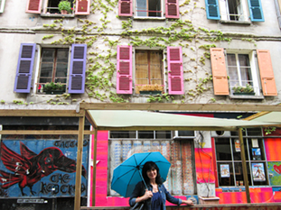 An image of a beautiful building facades